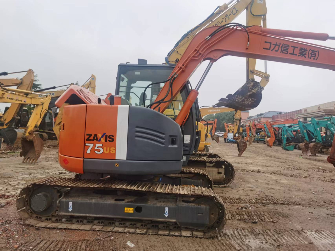 HITACHI ZX75US - Crawler excavator: picture 1 HITACHI ZX75US - Crawler excavator: picture 1