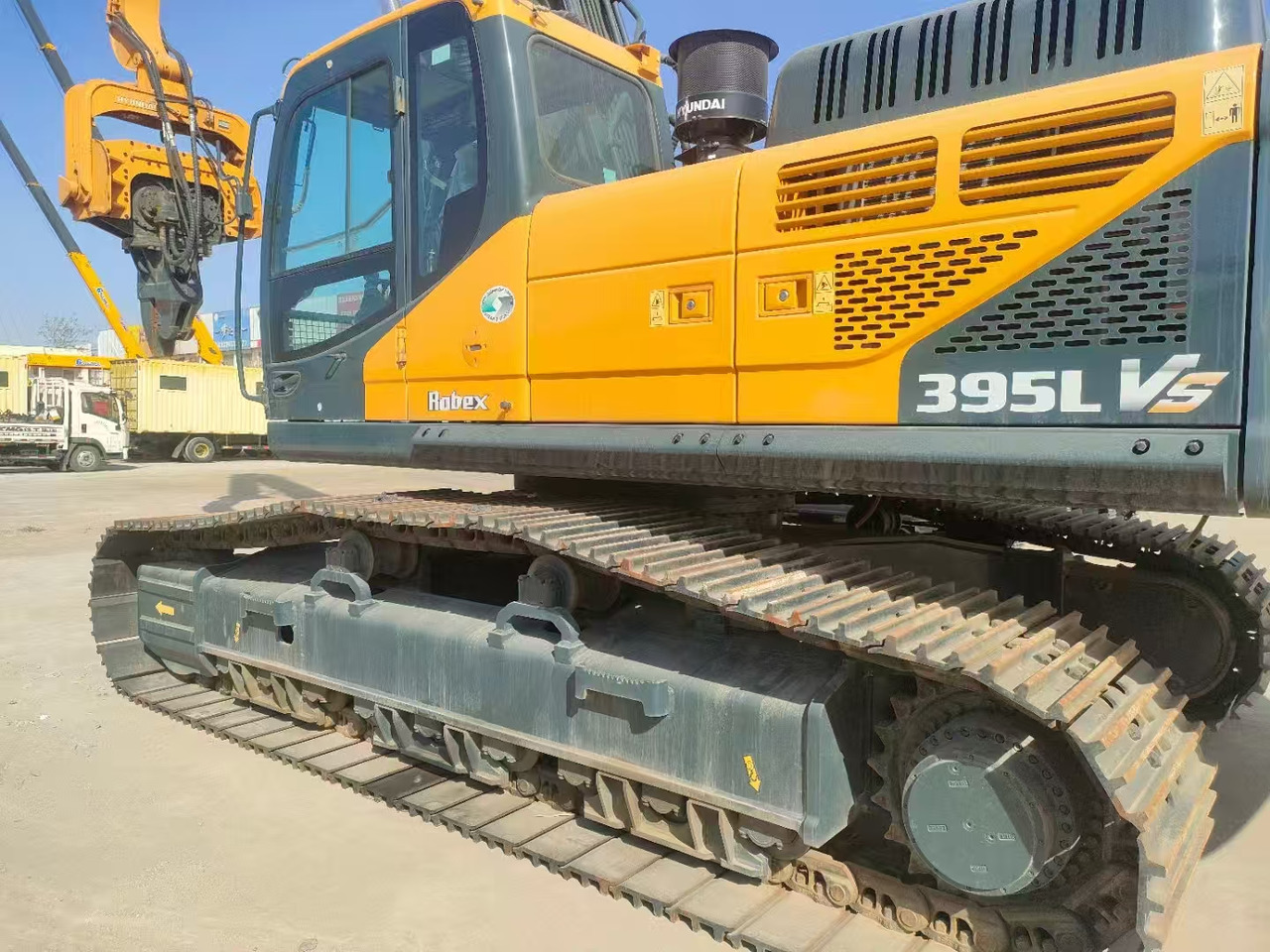 HYUNDAI Excavator Pile Driver 395 - Crawler excavator: picture 2 HYUNDAI Excavator Pile Driver 395 - Crawler excavator: picture 2