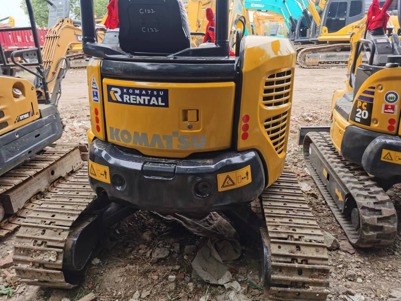 KOMATSU PC35 - Crawler excavator: picture 3 KOMATSU PC35 - Crawler excavator: picture 3