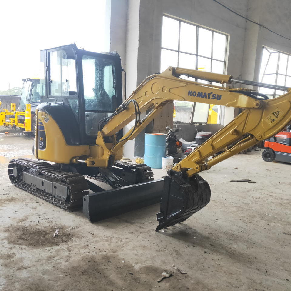 KOMATSU PC35 - Crawler excavator: picture 5 KOMATSU PC35 - Crawler excavator: picture 5