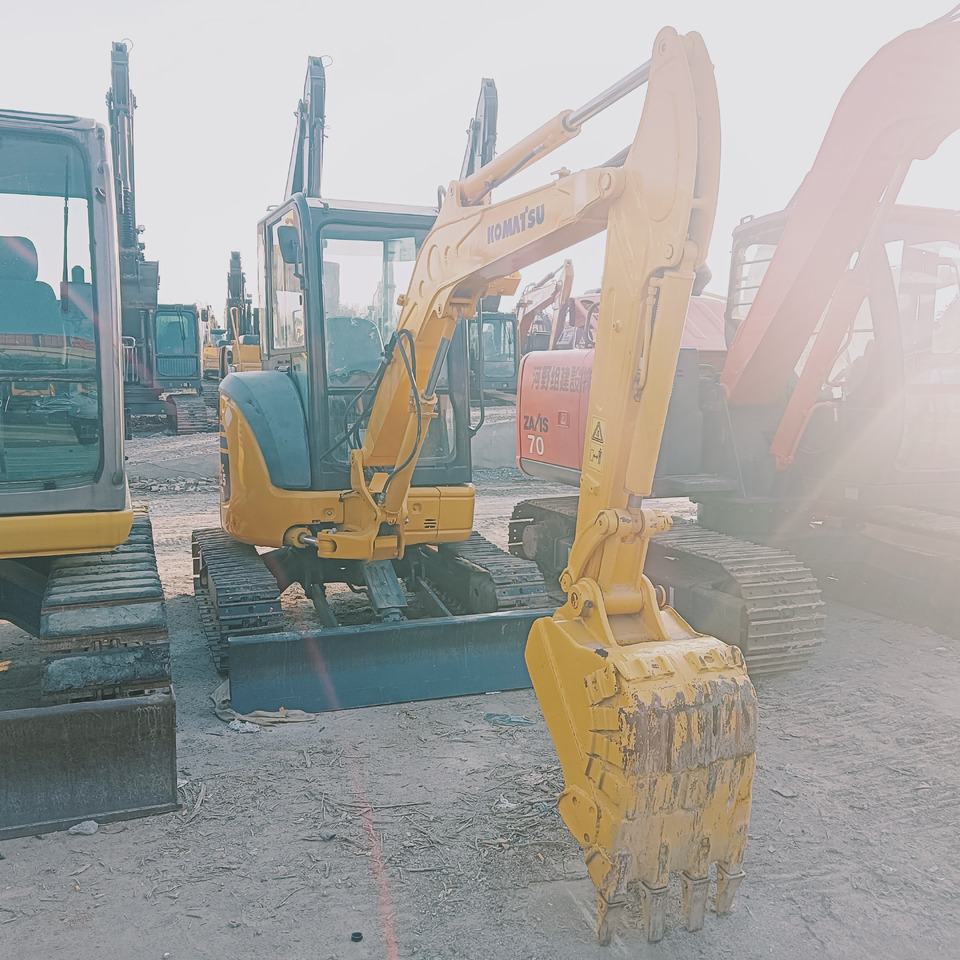 KOMATSU PC35 - Crawler excavator: picture 5 KOMATSU PC35 - Crawler excavator: picture 5