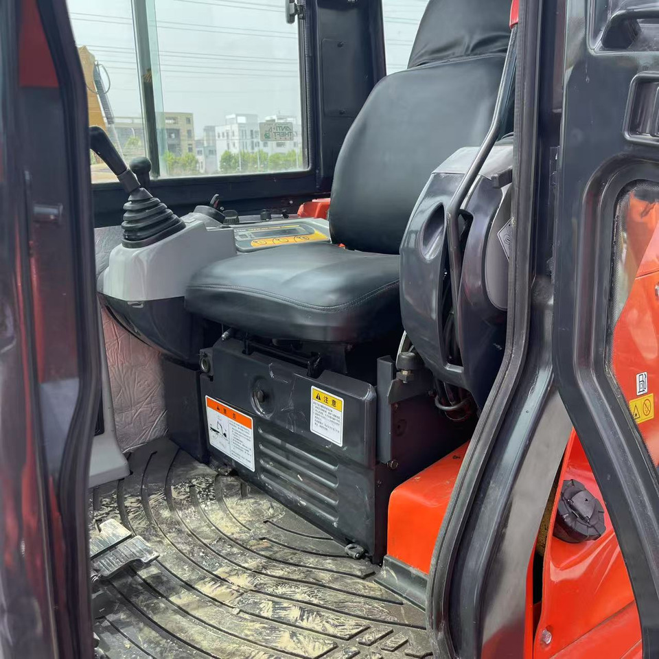 KUBOTA Mini Excavator Kubota U55 Good Condition - Mini excavator: picture 3 KUBOTA Mini Excavator Kubota U55 Good Condition - Mini excavator: picture 3