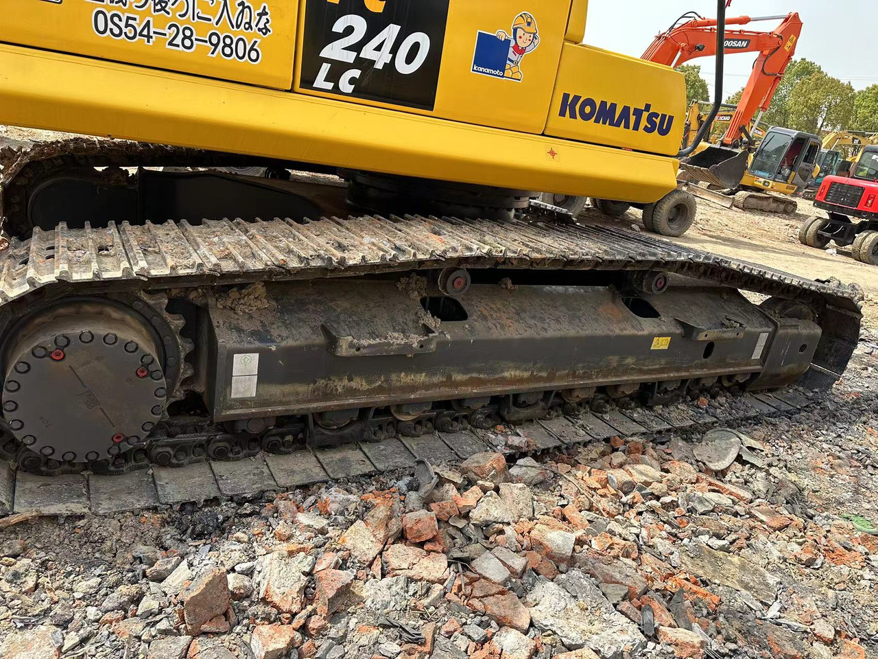 Komatsu Crawler excavator PC240 for Sale - Crawler excavator: picture 5 Komatsu Crawler excavator PC240 for Sale - Crawler excavator: picture 5