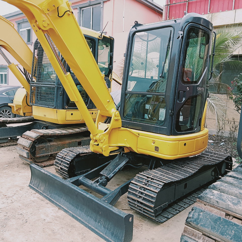 Komatsu PC40 - Crawler excavator: picture 4 Komatsu PC40 - Crawler excavator: picture 4
