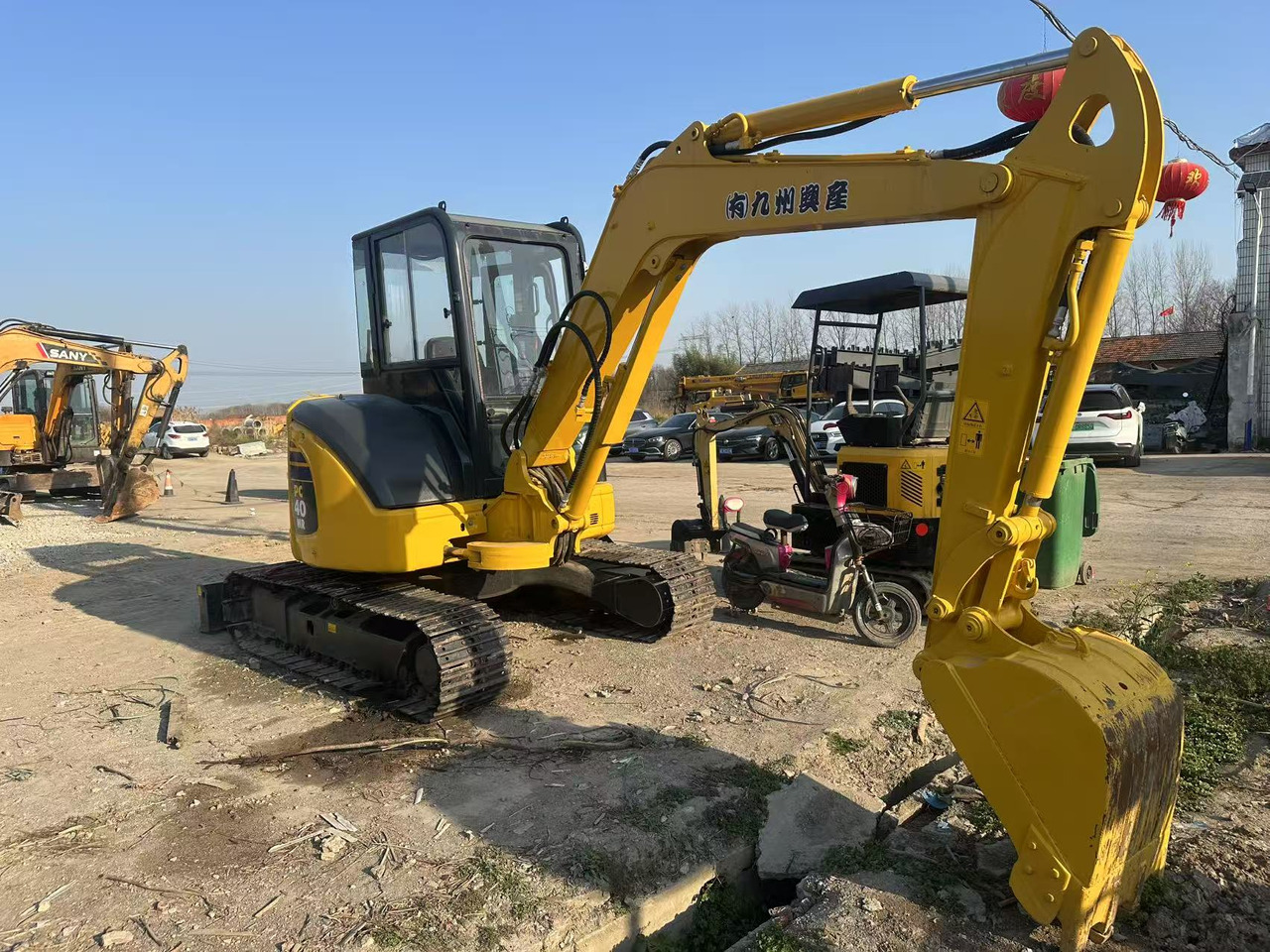 Komatsu PC40MR - Crawler excavator: picture 1 Komatsu PC40MR - Crawler excavator: picture 1
