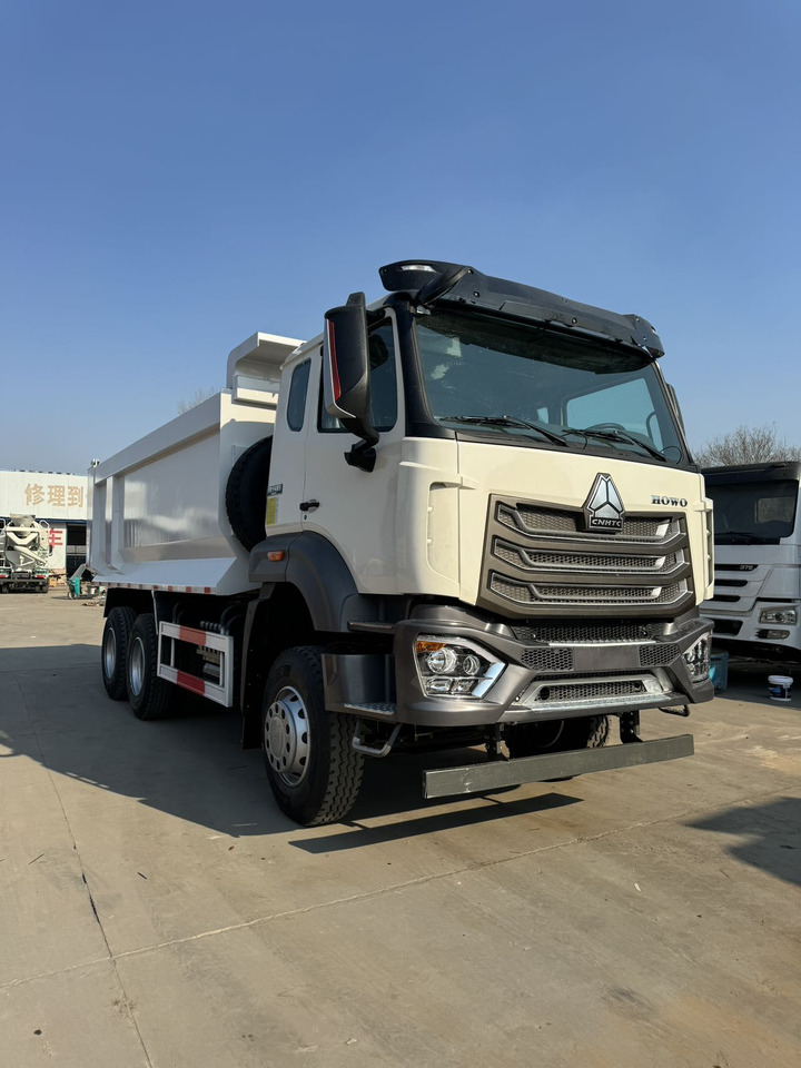 SINOTRUK HOWO NX371 6X4 - Tipper: picture 1 SINOTRUK HOWO NX371 6X4 - Tipper: picture 1