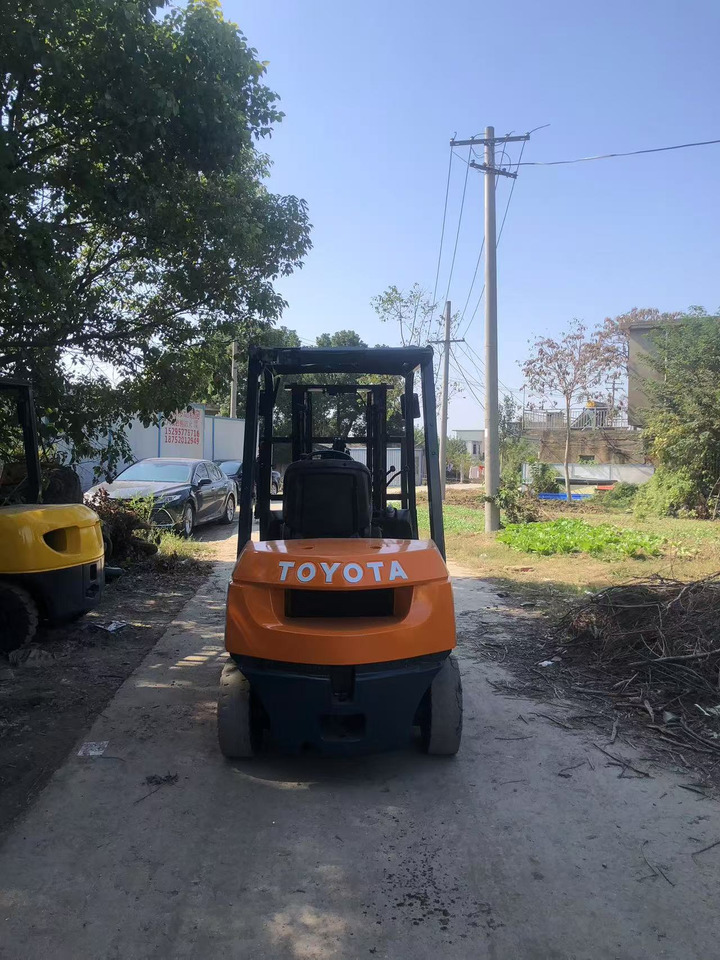 TOYOTA GENEO 35 CLICK HERE FOR DISCOUNT - Diesel forklift: picture 2 TOYOTA GENEO 35 CLICK HERE FOR DISCOUNT - Diesel forklift: picture 2