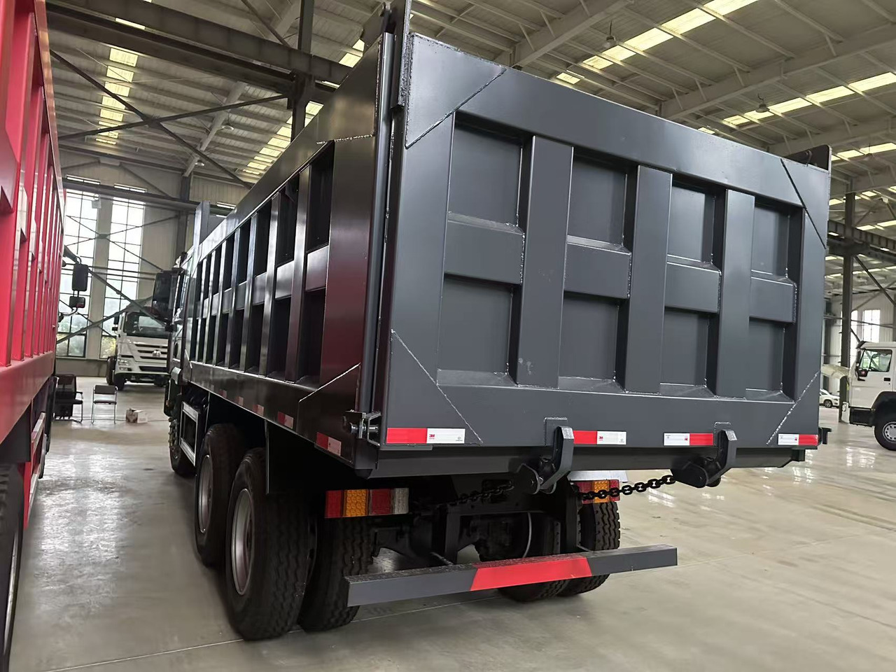 New Tractor unit SHACMAN X3000 Dump Truck 6✖4: picture 9