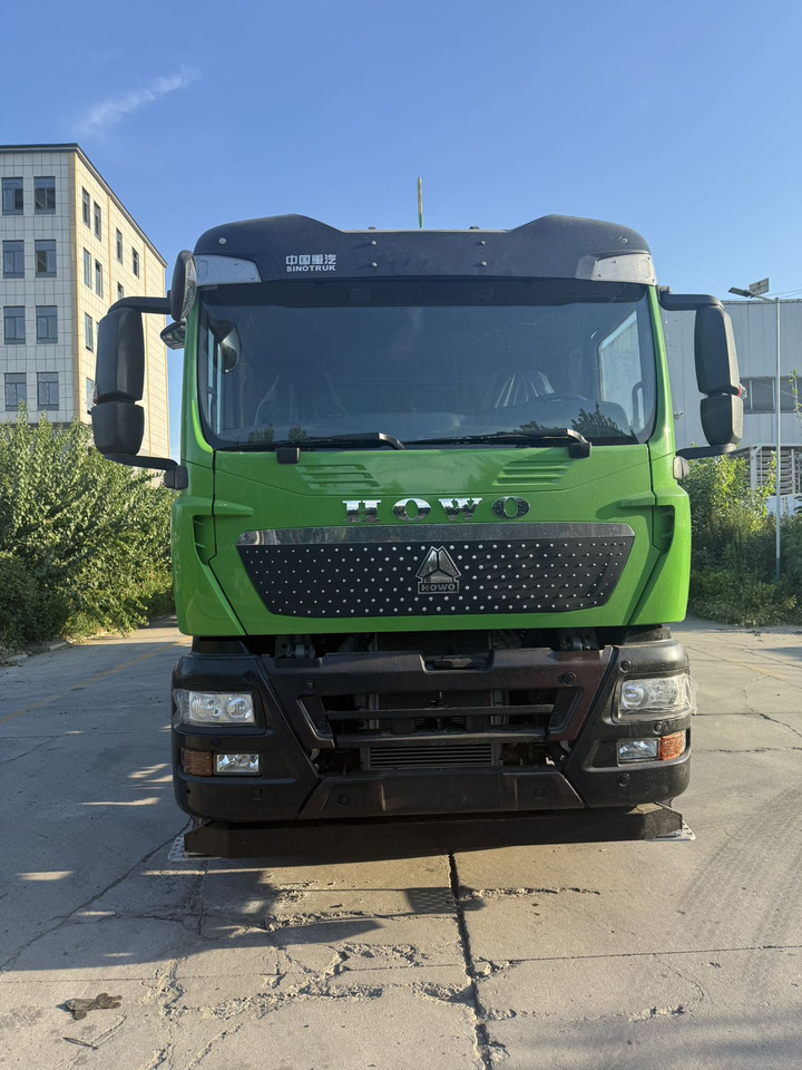 HOWO 8*4 TX Dump Truck Click for Discount - Truck: picture 1 HOWO 8*4 TX Dump Truck Click for Discount - Truck: picture 1