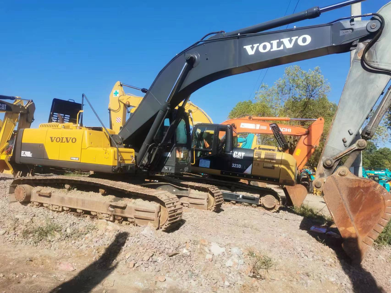 VOLVO Excavator EC290 Click for Discount - Excavator: picture 5 VOLVO Excavator EC290 Click for Discount - Excavator: picture 5