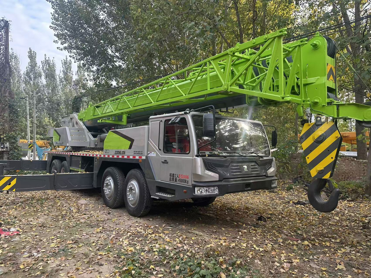 ZOOMLION Crane ZTC700V - Crane: picture 1 ZOOMLION Crane ZTC700V - Crane: picture 1