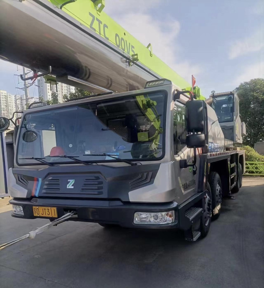 ZOOMLION Crane ZTC700V562-1 - Crane: picture 1 ZOOMLION Crane ZTC700V562-1 - Crane: picture 1