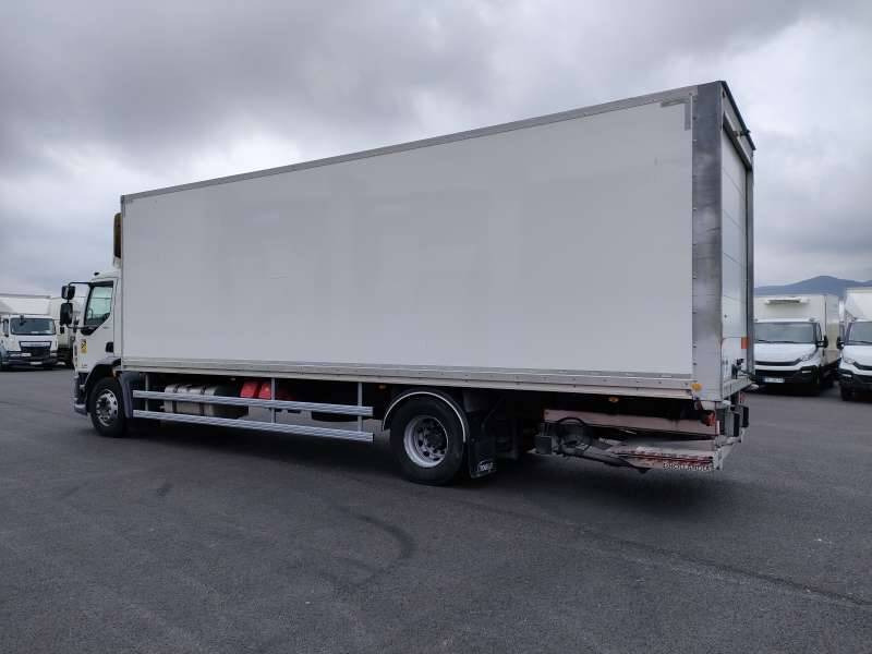 Camion Porteur 19 TONNES 280 CV HAYON PORTE RELEVANTE - Box truck: picture 4 Camion Porteur 19 TONNES 280 CV HAYON PORTE RELEVANTE - Box truck: picture 4