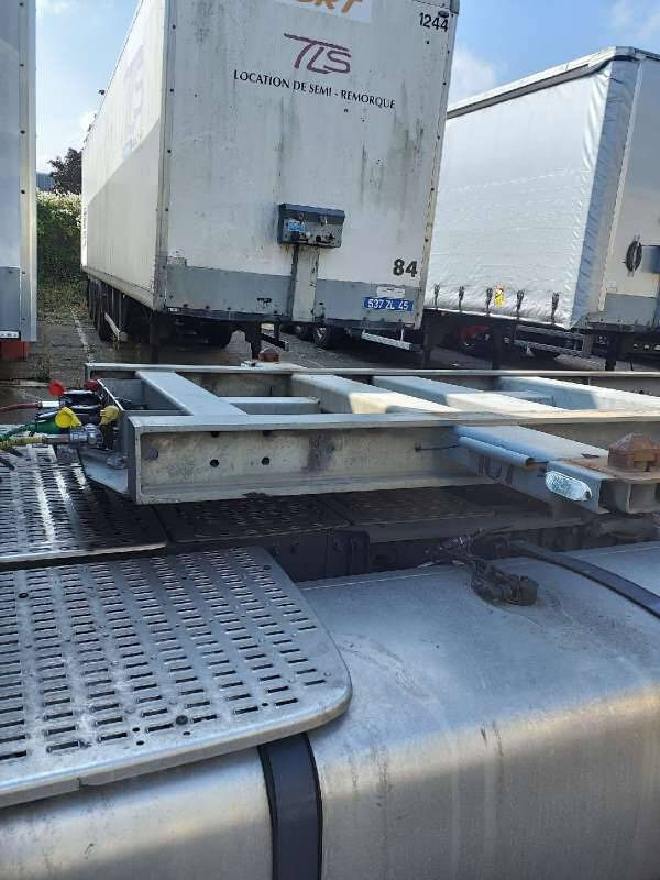 Semi-remorque 3 Essieux 38 TONNES CHARIOT COULISSANT 45 PIEDS - Container transporter/ Swap body semi-trailer: picture 3 Semi-remorque 3 Essieux 38 TONNES CHARIOT COULISSANT 45 PIEDS - Container transporter/ Swap body semi-trailer: picture 3