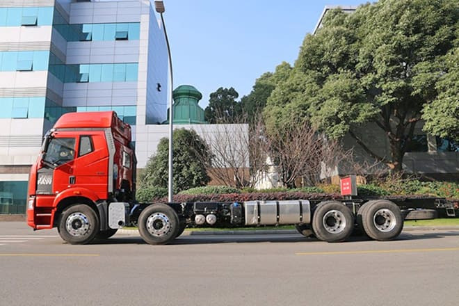 FAW Faw J6P 420 Truck New Model for Sale in Ghana - Cab chassis truck: picture 2 FAW Faw J6P 420 Truck New Model for Sale in Ghana - Cab chassis truck: picture 2