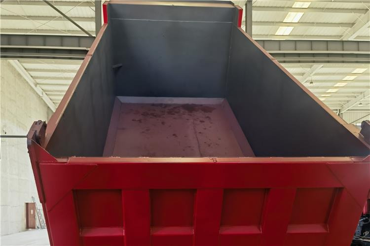 SINOTRUK Second Hand Howo Dump Truck 6x4 Price In Zambia - Tipper: picture 5 SINOTRUK Second Hand Howo Dump Truck 6x4 Price In Zambia - Tipper: picture 5