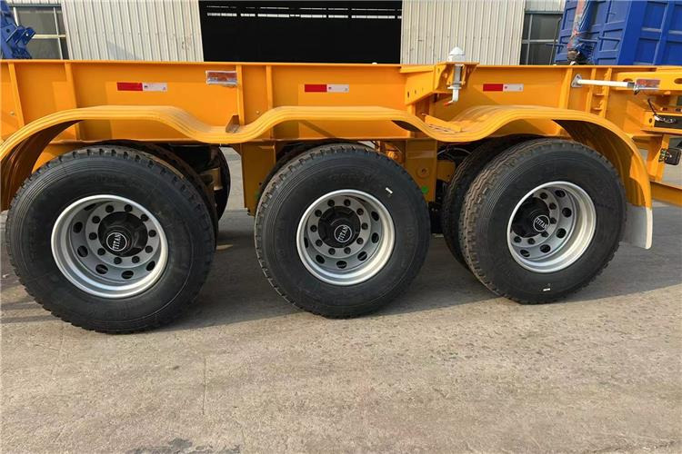 TITAN 3 Axle Container Skeletal Trailer with Air Suspension for Sale In Aruba - Chassis semi-trailer: picture 4 TITAN 3 Axle Container Skeletal Trailer with Air Suspension for Sale In Aruba - Chassis semi-trailer: picture 4