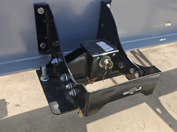 TITAN Container Semi Skeletal Trailer for Sale in Zambia - Chassis semi-trailer: picture 5 TITAN Container Semi Skeletal Trailer for Sale in Zambia - Chassis semi-trailer: picture 5