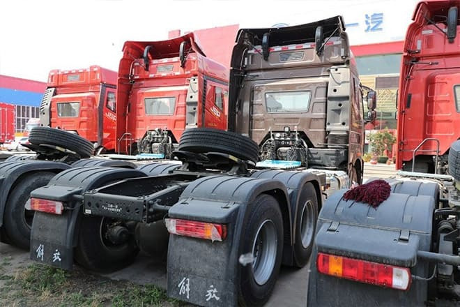 FAW Faw J6P 6X4 Tractor Head for Sale in Angola - Tractor unit: picture 3 FAW Faw J6P 6X4 Tractor Head for Sale in Angola - Tractor unit: picture 3