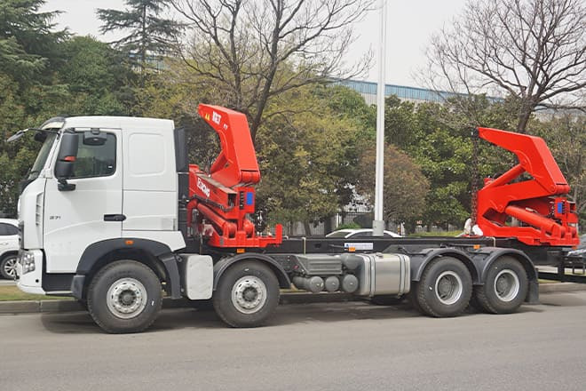 XCMG 37 Ton Side Loader Truck for Sale in Mexico - Container transporter/ Swap body truck: picture 1 XCMG 37 Ton Side Loader Truck for Sale in Mexico - Container transporter/ Swap body truck: picture 1