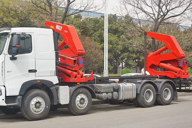 XCMG 37 Ton Side Loader Truck for Sale in Mexico - Container transporter/ Swap body truck: picture 5 XCMG 37 Ton Side Loader Truck for Sale in Mexico - Container transporter/ Swap body truck: picture 5