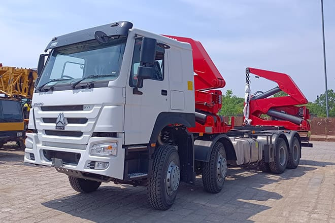 XCMG XCMG Side Loader Truck Container for Sale in Barbados - Container transporter/ Swap body truck: picture 2 XCMG XCMG Side Loader Truck Container for Sale in Barbados - Container transporter/ Swap body truck: picture 2