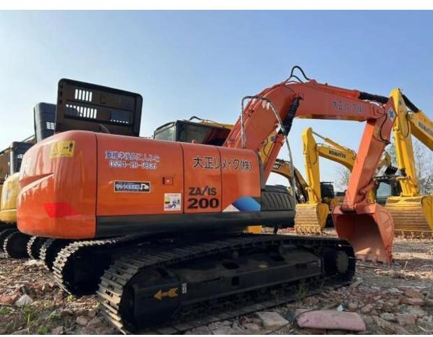 2022 Hitachi ZX200-3 - Crawler excavator: picture 1 2022 Hitachi ZX200-3 - Crawler excavator: picture 1