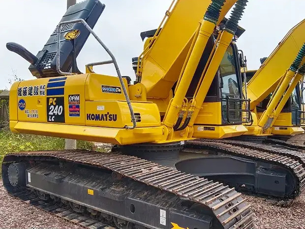 2022 Komatsu PC240 - Crawler excavator: picture 3 2022 Komatsu PC240 - Crawler excavator: picture 3