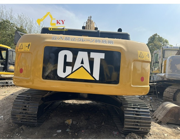 Crawler excavator 2023 Caterpillar 325: picture 9