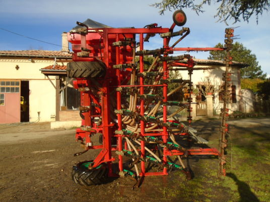 Kverneland ts 500 - Combine seed drill: picture 2 Kverneland ts 500 - Combine seed drill: picture 2