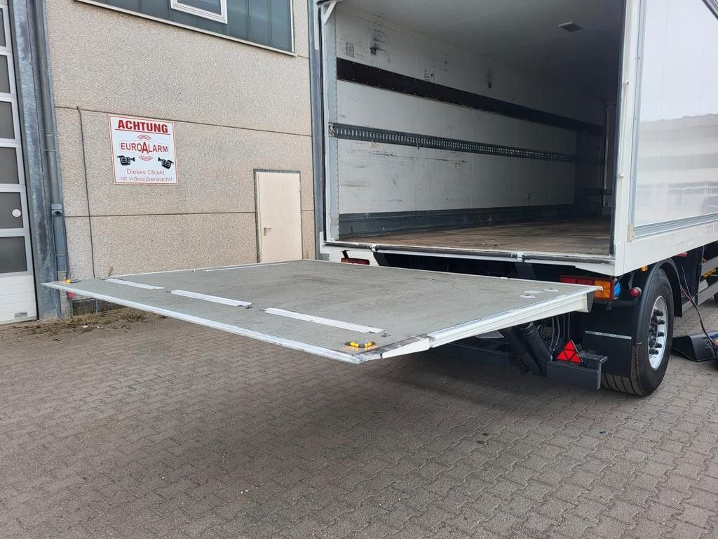 Diversen Drehschemel Vermietung möglich LBW Durchladbar Drehschemel Vermietung möglich LBW Durchladbar - Closed box trailer: picture 3 Diversen Drehschemel Vermietung möglich LBW Durchladbar Drehschemel Vermietung möglich LBW Durchladbar - Closed box trailer: picture 3