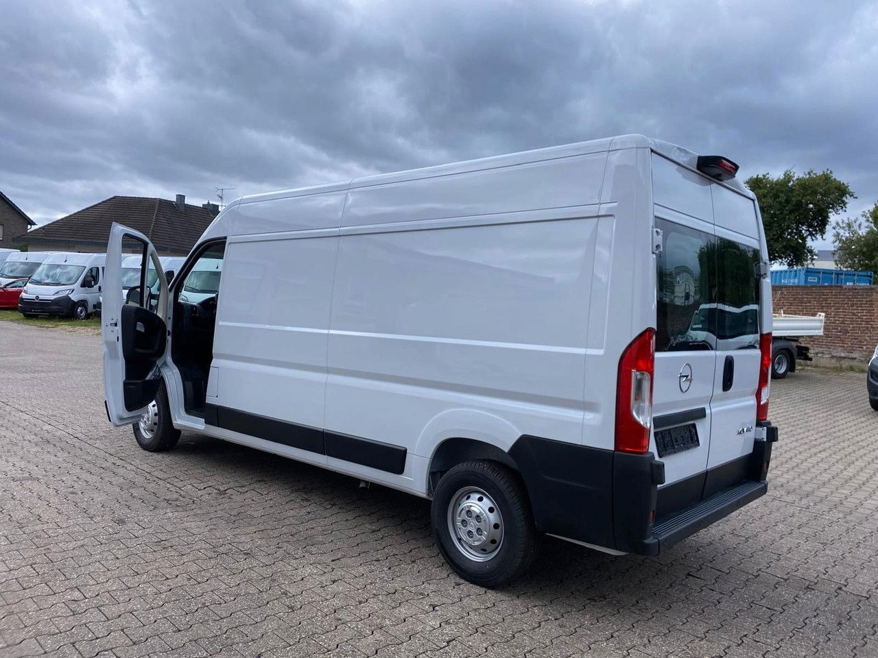 Opel Movano Cargo - Panel van: picture 3 Opel Movano Cargo - Panel van: picture 3