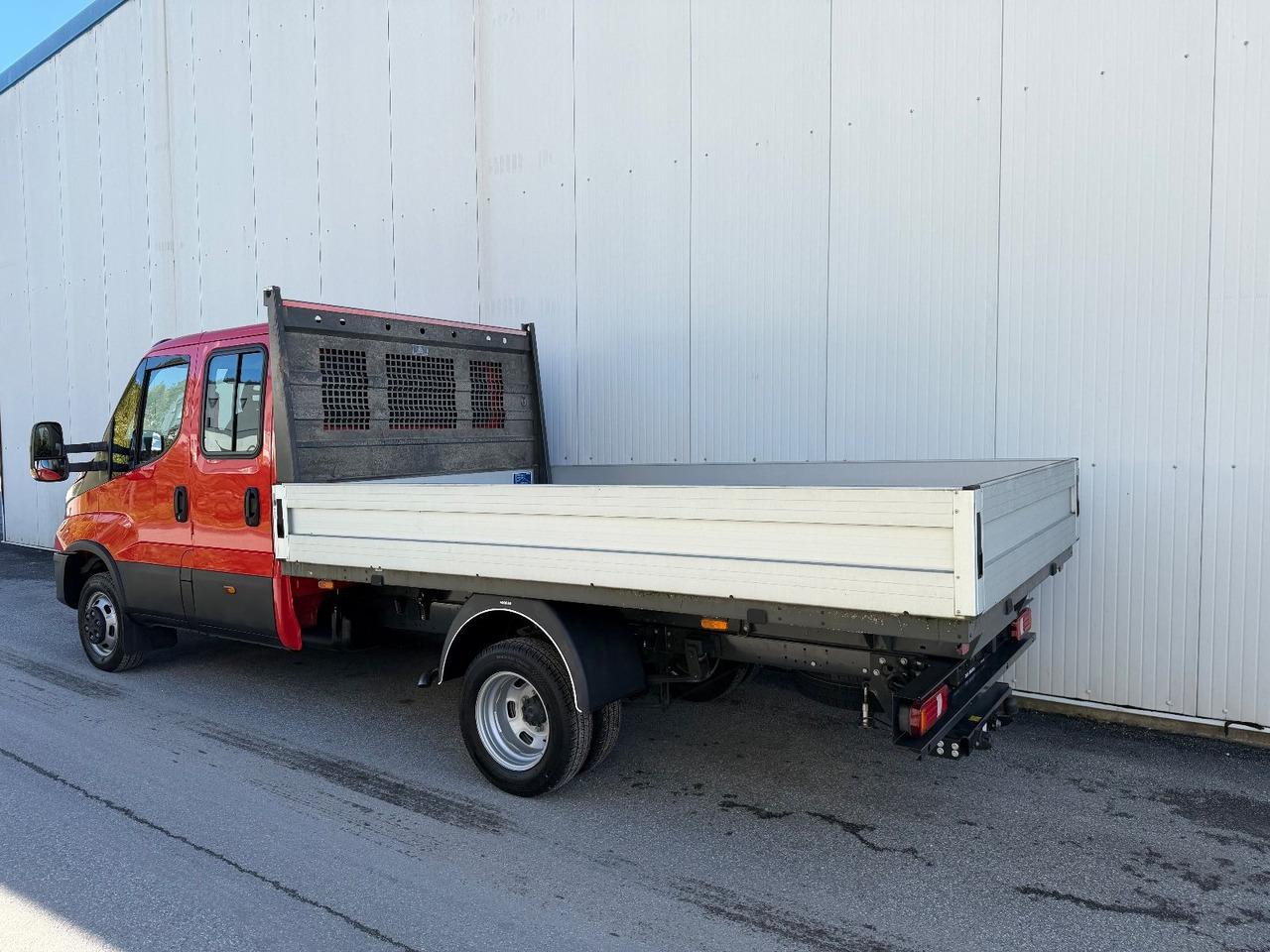 Iveco Daily 35C180 3,0D Doka AHK - Flatbed van, Combi van: picture 4 Iveco Daily 35C180 3,0D Doka AHK - Flatbed van, Combi van: picture 4