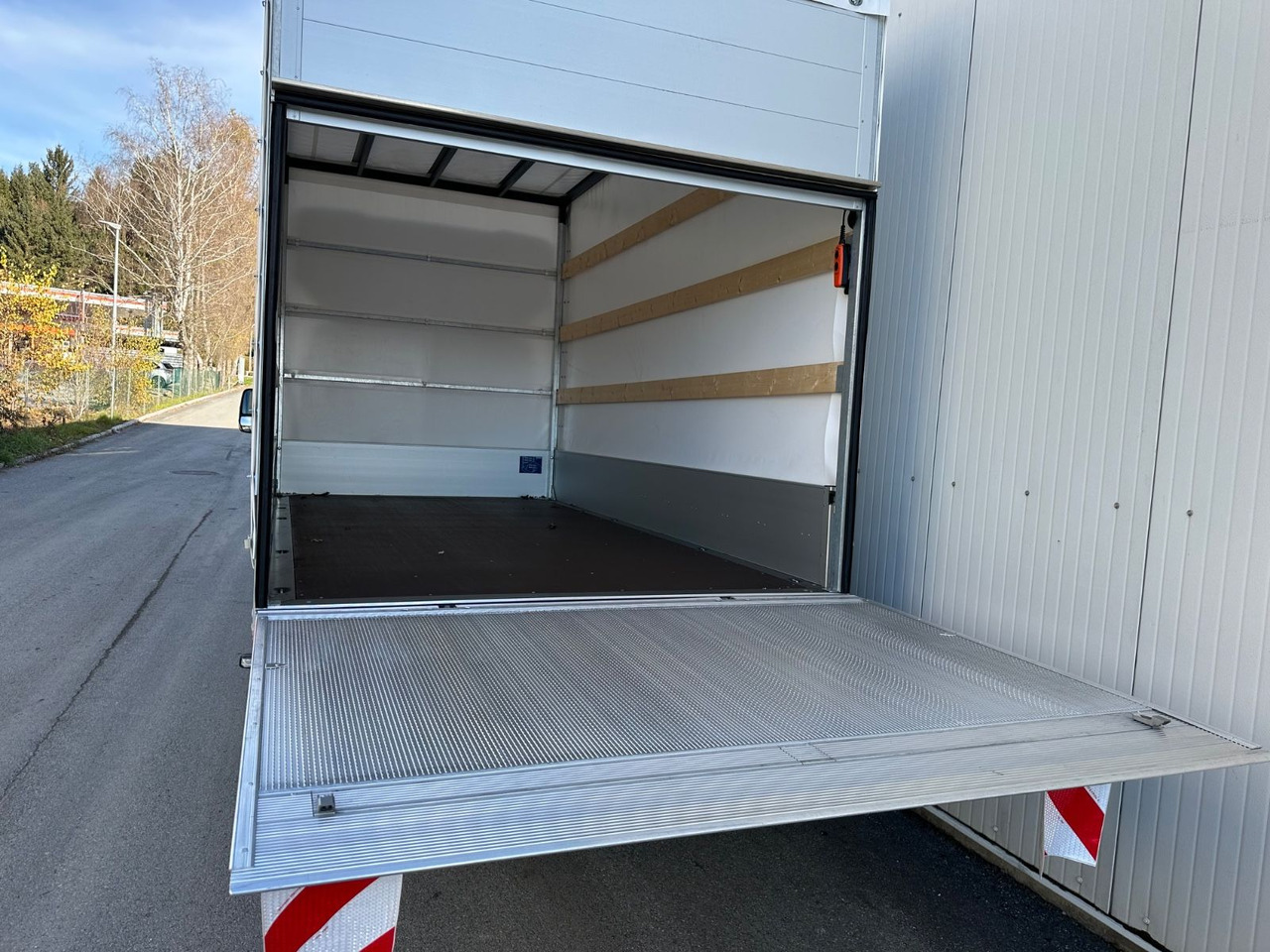 New Curtain side van Iveco Daily 35S16 3,0HPI  8g HiMatic LBW Mod 2025 Iveco Daily 35S16 3,0HPI  8g HiMatic LBW Mod 2025: picture 6