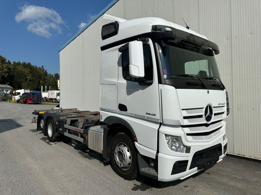 Mercedes-Benz Actros 2545 2T LBW - Container transporter/ Swap body truck: picture 2 Mercedes-Benz Actros 2545 2T LBW - Container transporter/ Swap body truck: picture 2