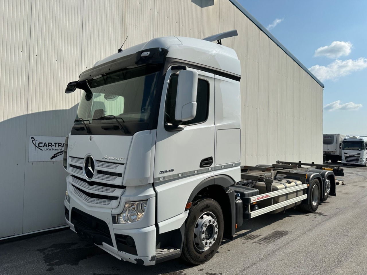 Mercedes-Benz Actros 2545 2T LBW - Container transporter/ Swap body truck: picture 1 Mercedes-Benz Actros 2545 2T LBW - Container transporter/ Swap body truck: picture 1