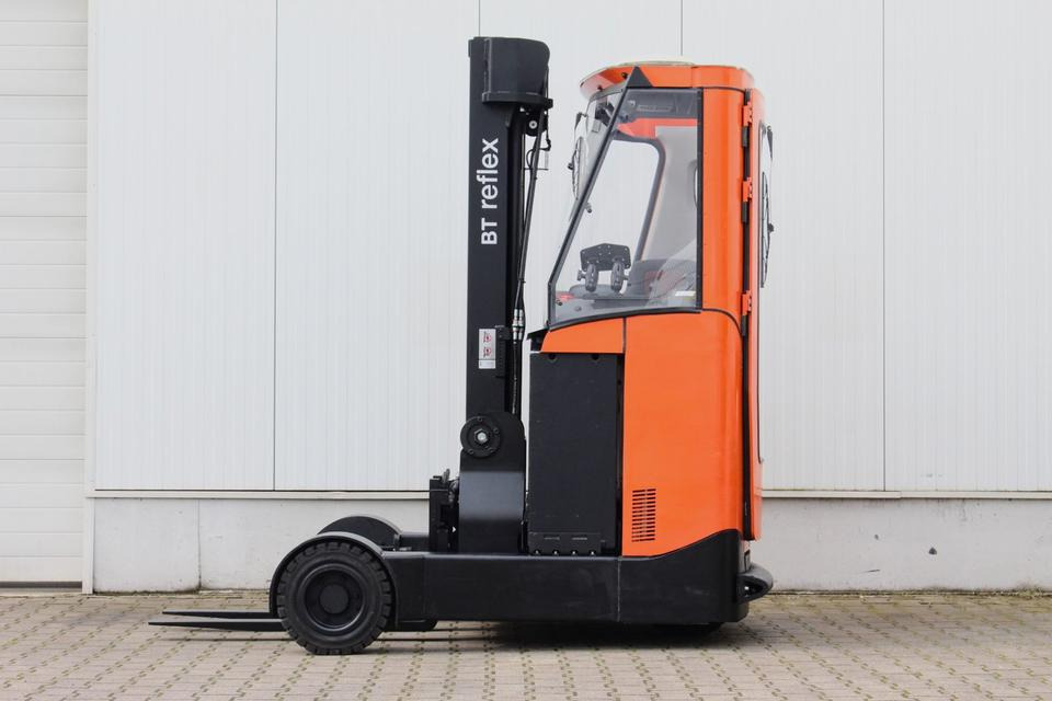 BT RRE160R Outdoor Kabine - Reach truck: picture 3 BT RRE160R Outdoor Kabine - Reach truck: picture 3