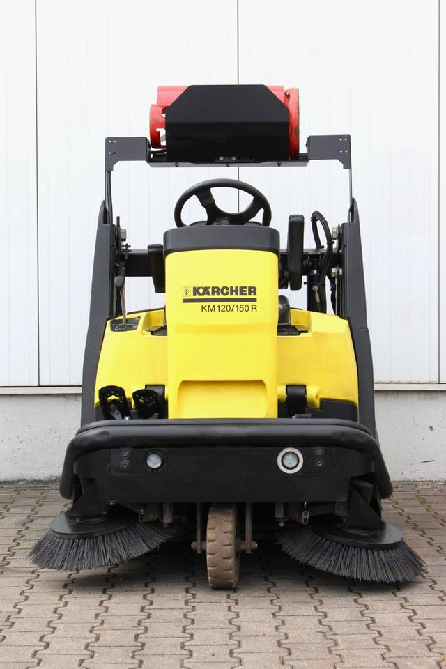 Kärcher KM120/150R LPG Aufsitz- Kehrsaugmaschine Kehrmaschine Gas - Industrial sweeper: picture 5 Kärcher KM120/150R LPG Aufsitz- Kehrsaugmaschine Kehrmaschine Gas - Industrial sweeper: picture 5