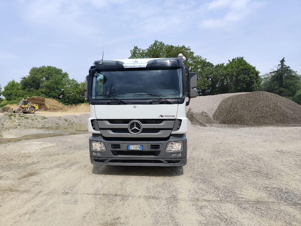 MERCEDES-BENZ ACTROS - Tractor unit: picture 2 MERCEDES-BENZ ACTROS - Tractor unit: picture 2
