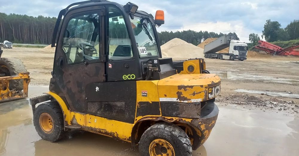 JCB TLT35K - Telescopic handler: picture 5 JCB TLT35K - Telescopic handler: picture 5
