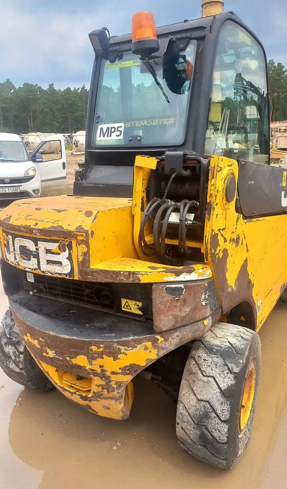 JCB TLT35K - Telescopic handler: picture 3 JCB TLT35K - Telescopic handler: picture 3