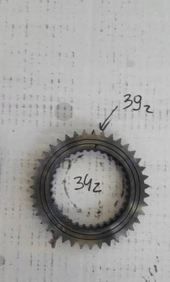 DEUTZ FAHR DX 4.50 ZEBATKA SKRZYNI ZĘBY 34/39 - Transmission: picture 1 DEUTZ FAHR DX 4.50 ZEBATKA SKRZYNI ZĘBY 34/39 - Transmission: picture 1