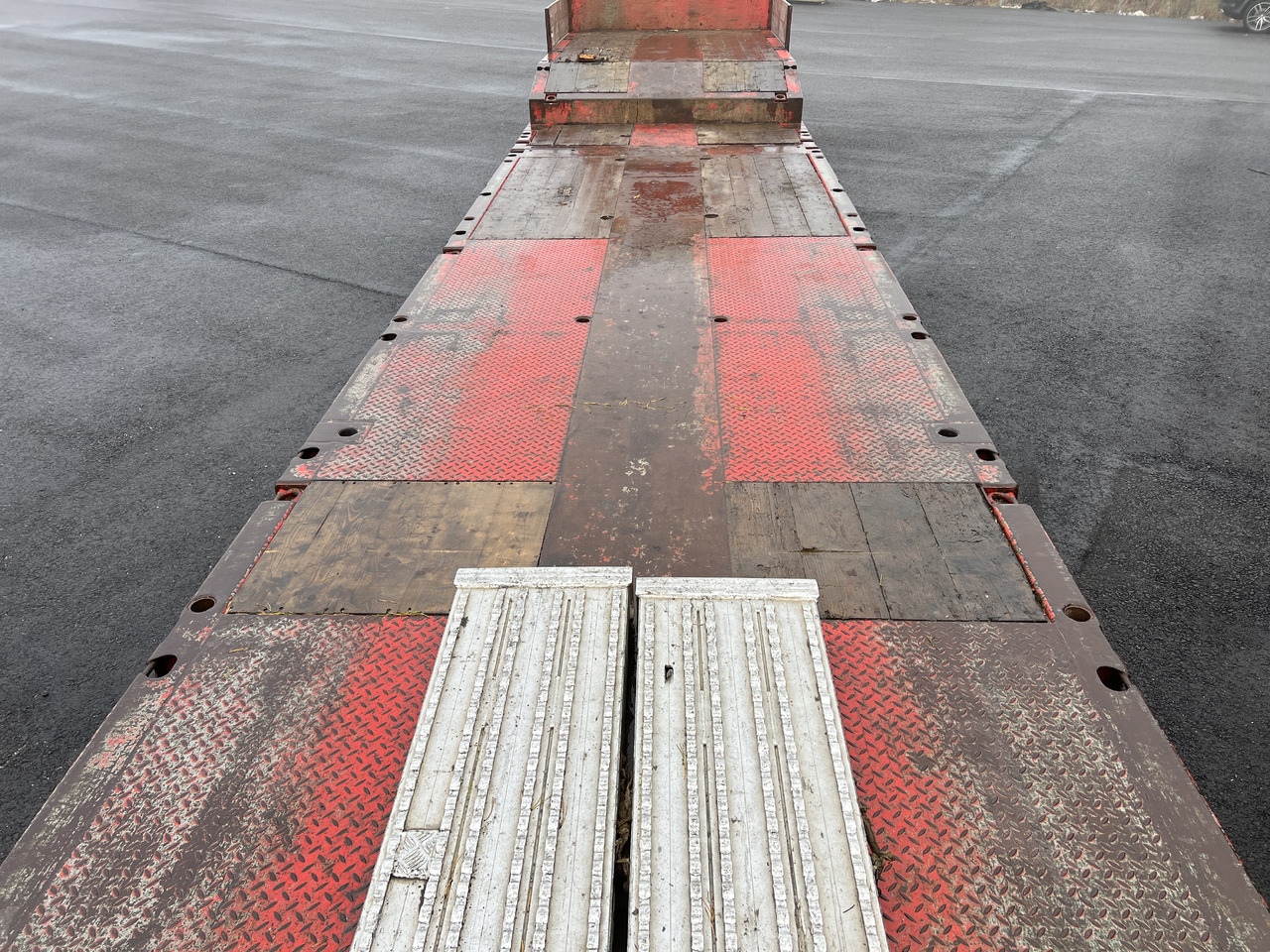 Doll S3L - Low loader semi-trailer: picture 5 Doll S3L - Low loader semi-trailer: picture 5