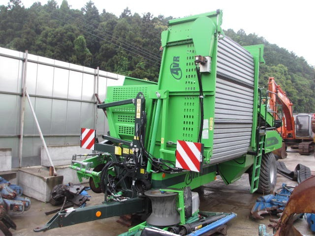 AVR SPIRIT6100 - Potato harvester: picture 5 AVR SPIRIT6100 - Potato harvester: picture 5