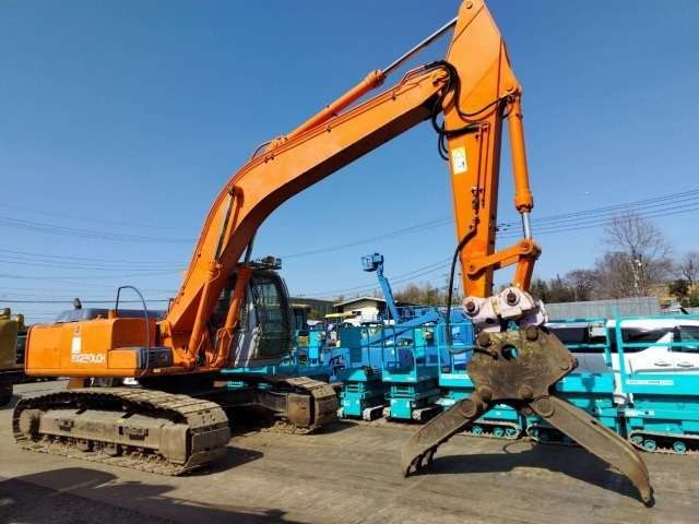 HITACHI EX230LCH-5 - Crawler excavator: picture 5 HITACHI EX230LCH-5 - Crawler excavator: picture 5