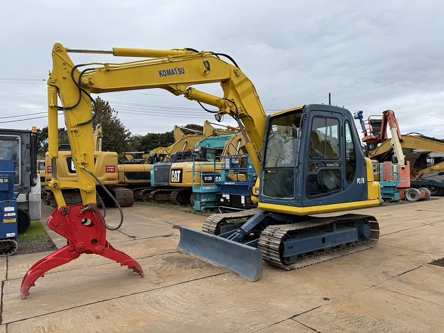 KOMATSU PC70-7 - Crawler excavator: picture 1 KOMATSU PC70-7 - Crawler excavator: picture 1