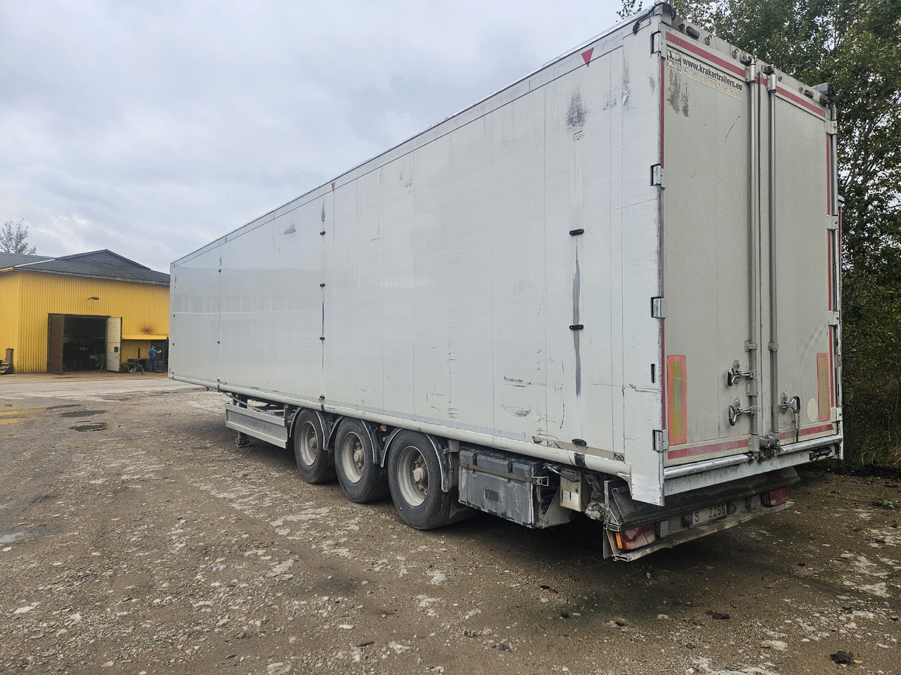 KRAKER CF200 - Walking floor semi-trailer: picture 2 KRAKER CF200 - Walking floor semi-trailer: picture 2