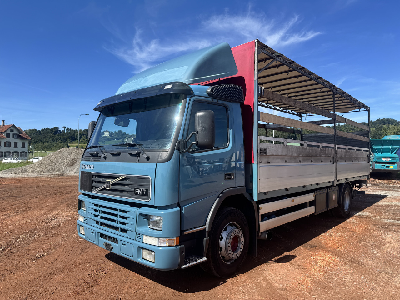 VOLVO FM7-290 4x2 Blache-Hebebühne - Curtainsider truck: picture 1 VOLVO FM7-290 4x2 Blache-Hebebühne - Curtainsider truck: picture 1