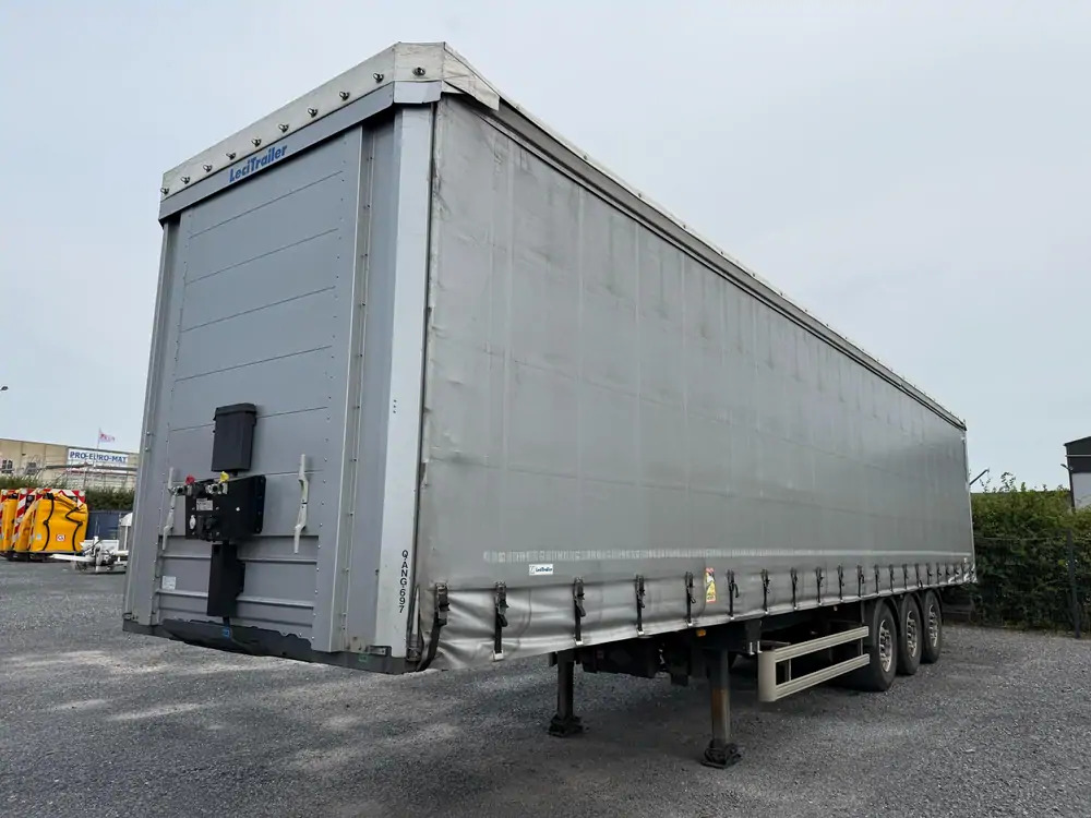 LeciTrailer Tautliner 3E20 Tautliner 3E20*1er essieu relevable*essieux SAF - Curtainsider semi-trailer: picture 1 LeciTrailer Tautliner 3E20 Tautliner 3E20*1er essieu relevable*essieux SAF - Curtainsider semi-trailer: picture 1