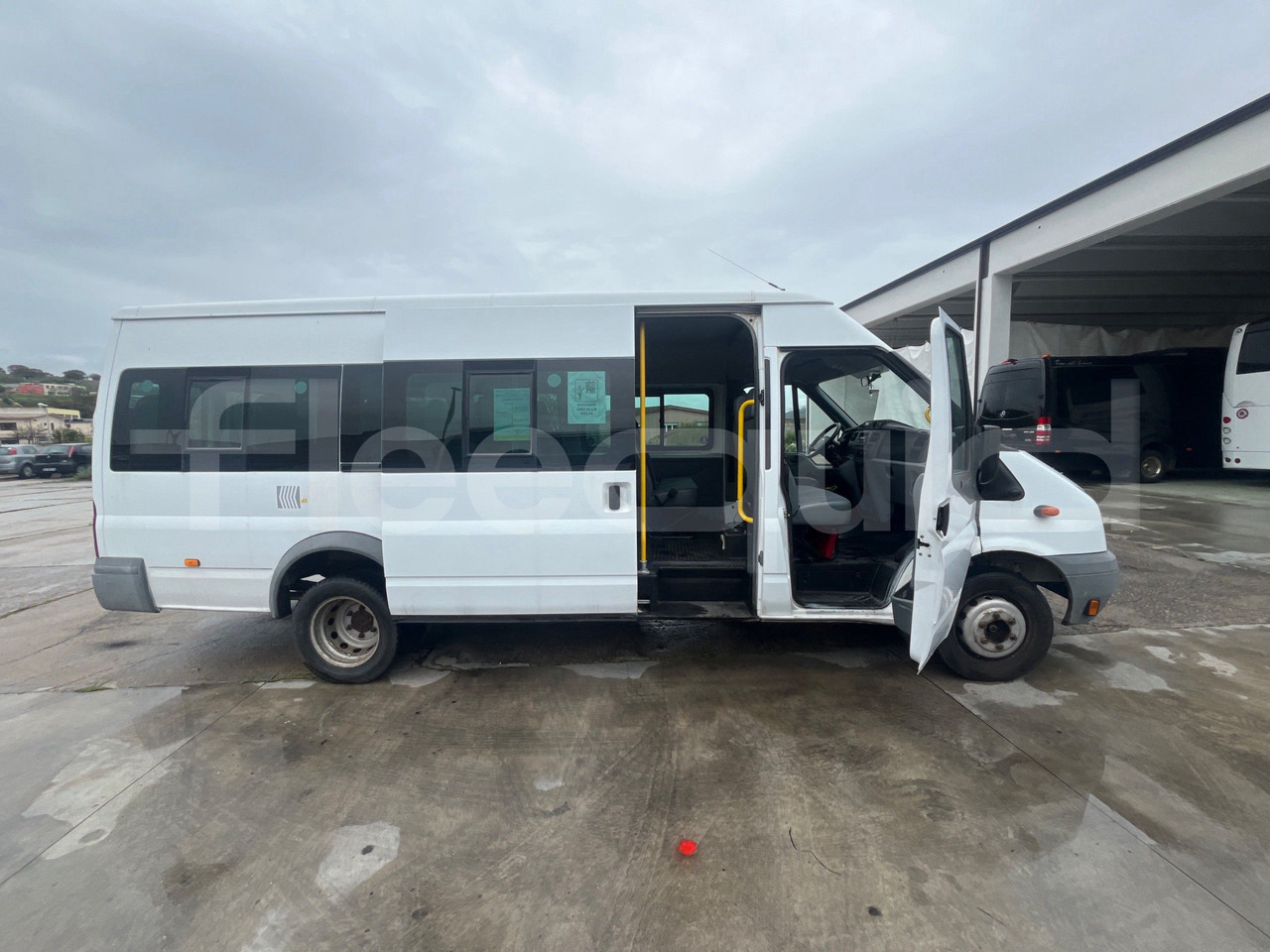 Minibus, Passenger van Ford Transit: picture 11